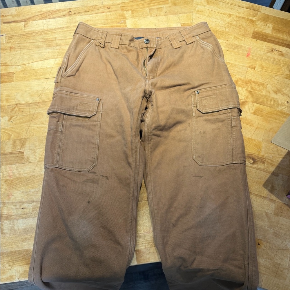 Duluth Trading Co Tan Cargo Pants